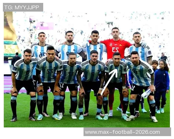 阿根廷足球队长的传奇之路与球队辉煌历史的深刻联系